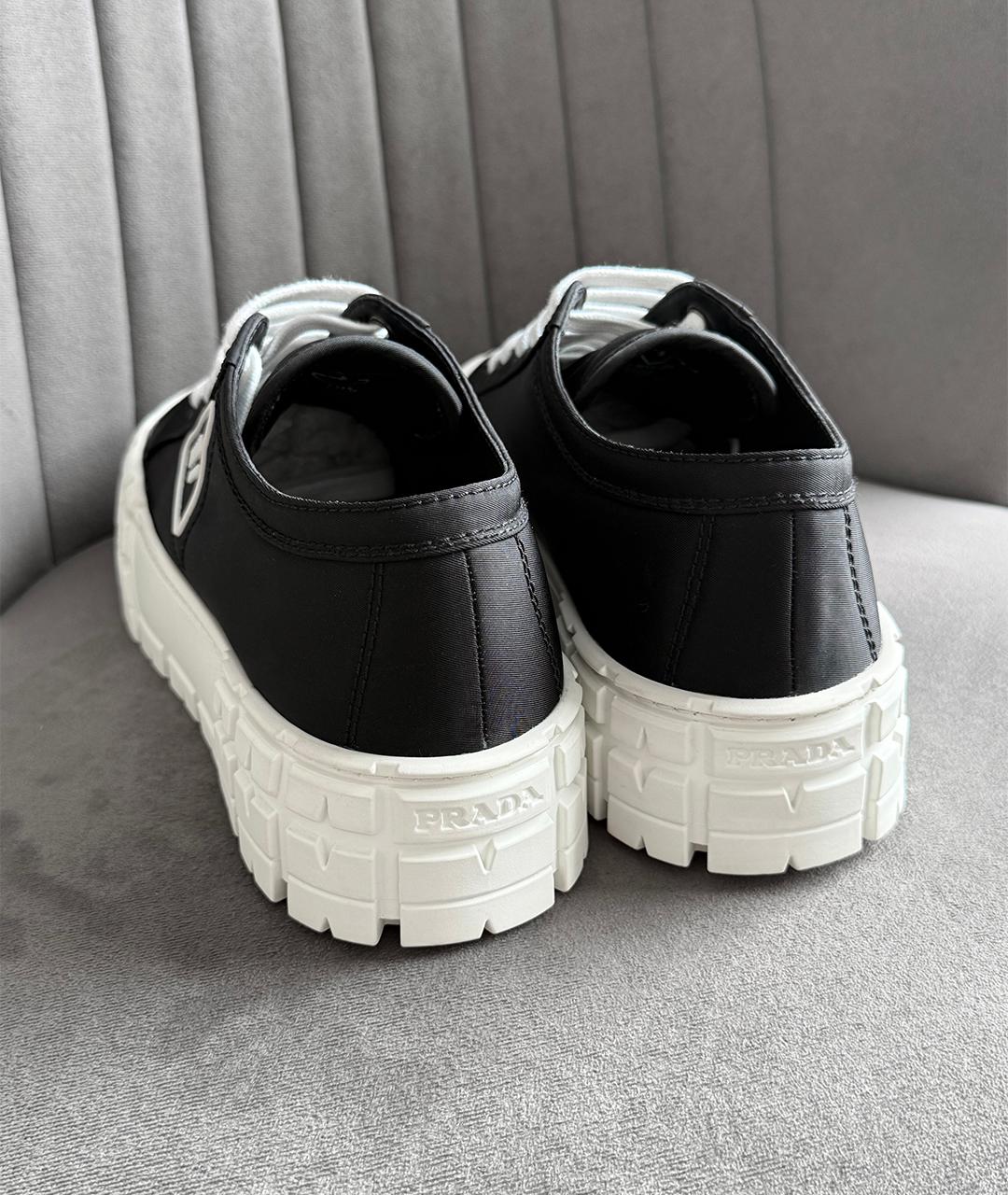 PRADA Черные кеды, фото 9