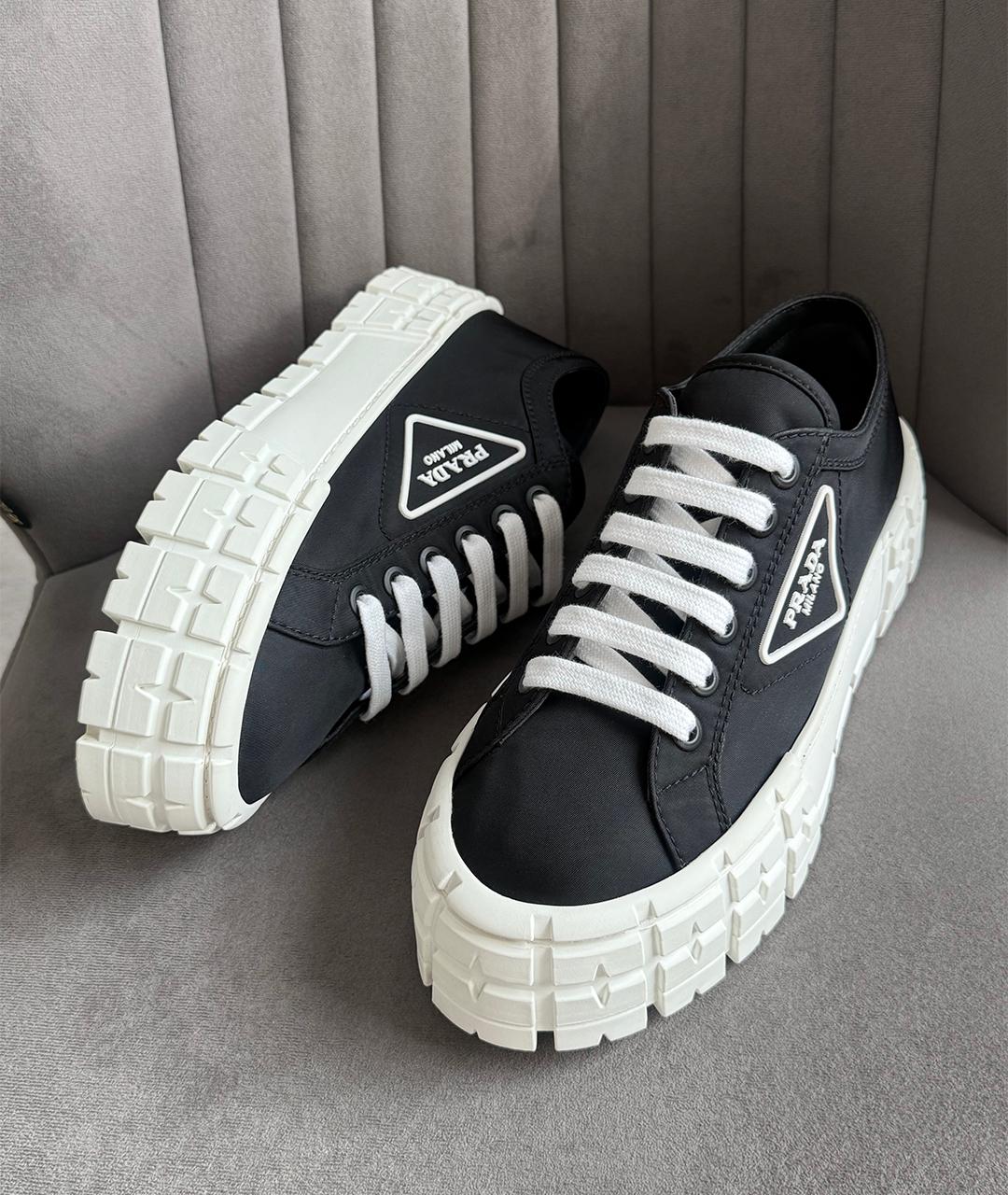 PRADA Черные кеды, фото 3