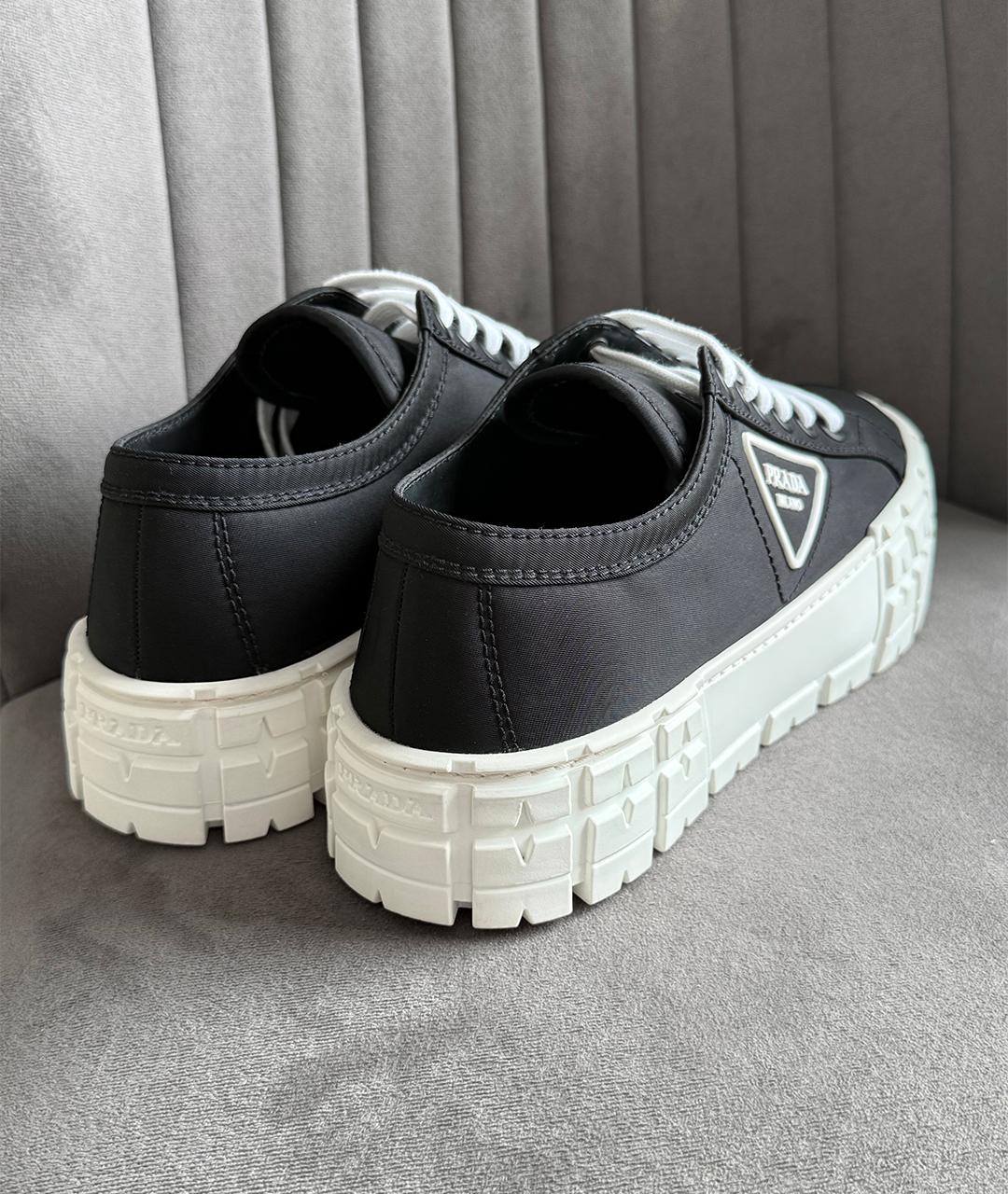 PRADA Черные кеды, фото 6