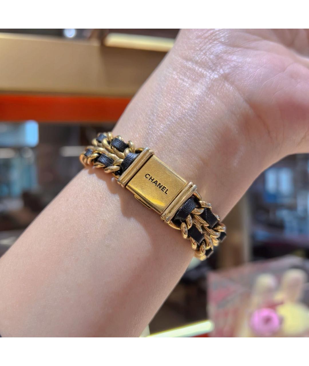 CHANEL Золотые металлические часы, фото 2