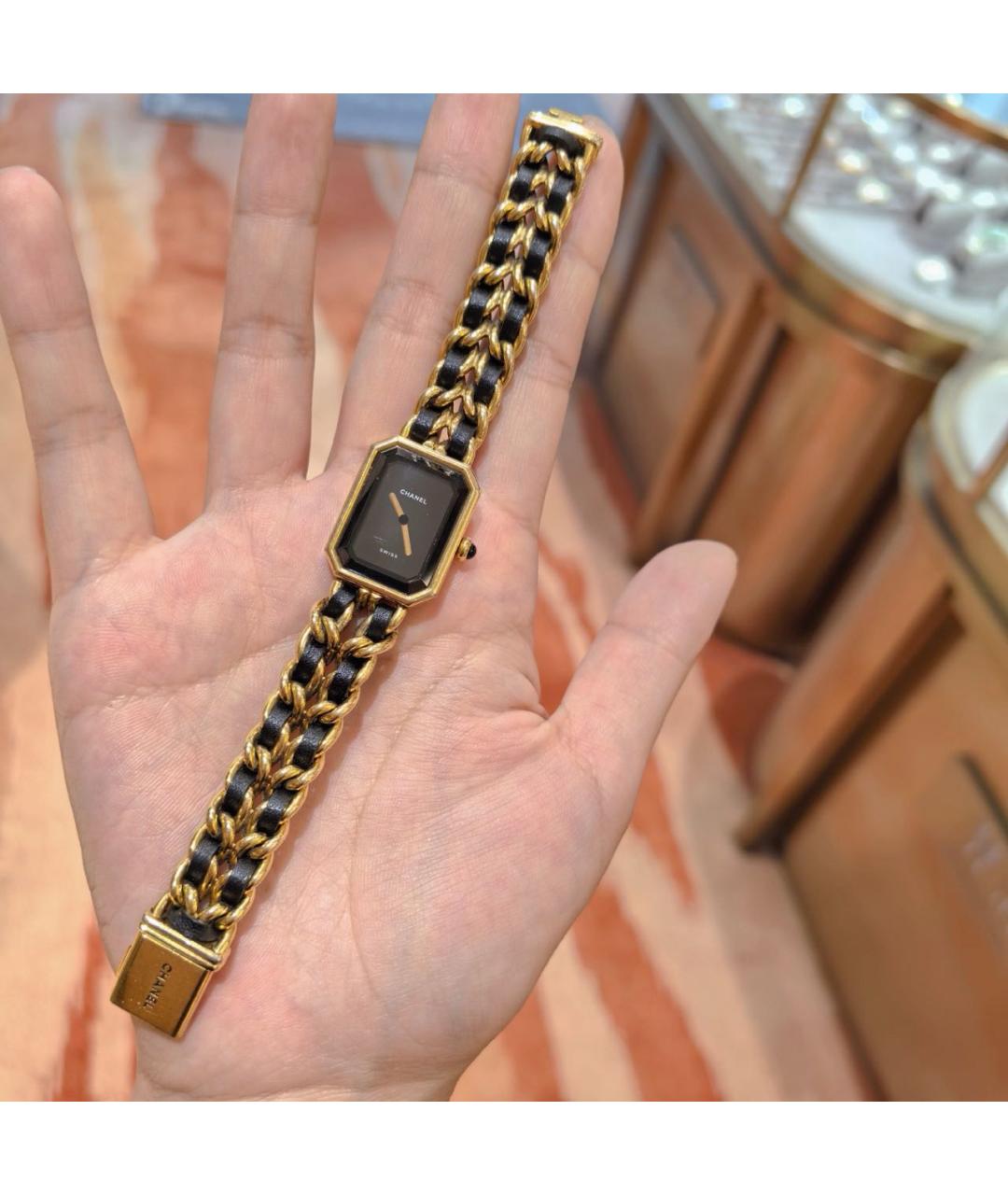 CHANEL Золотые металлические часы, фото 4
