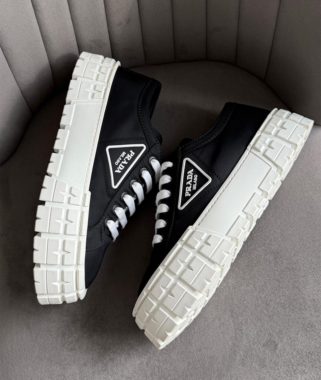 PRADA Черные низкие кроссовки / кеды, фото 6