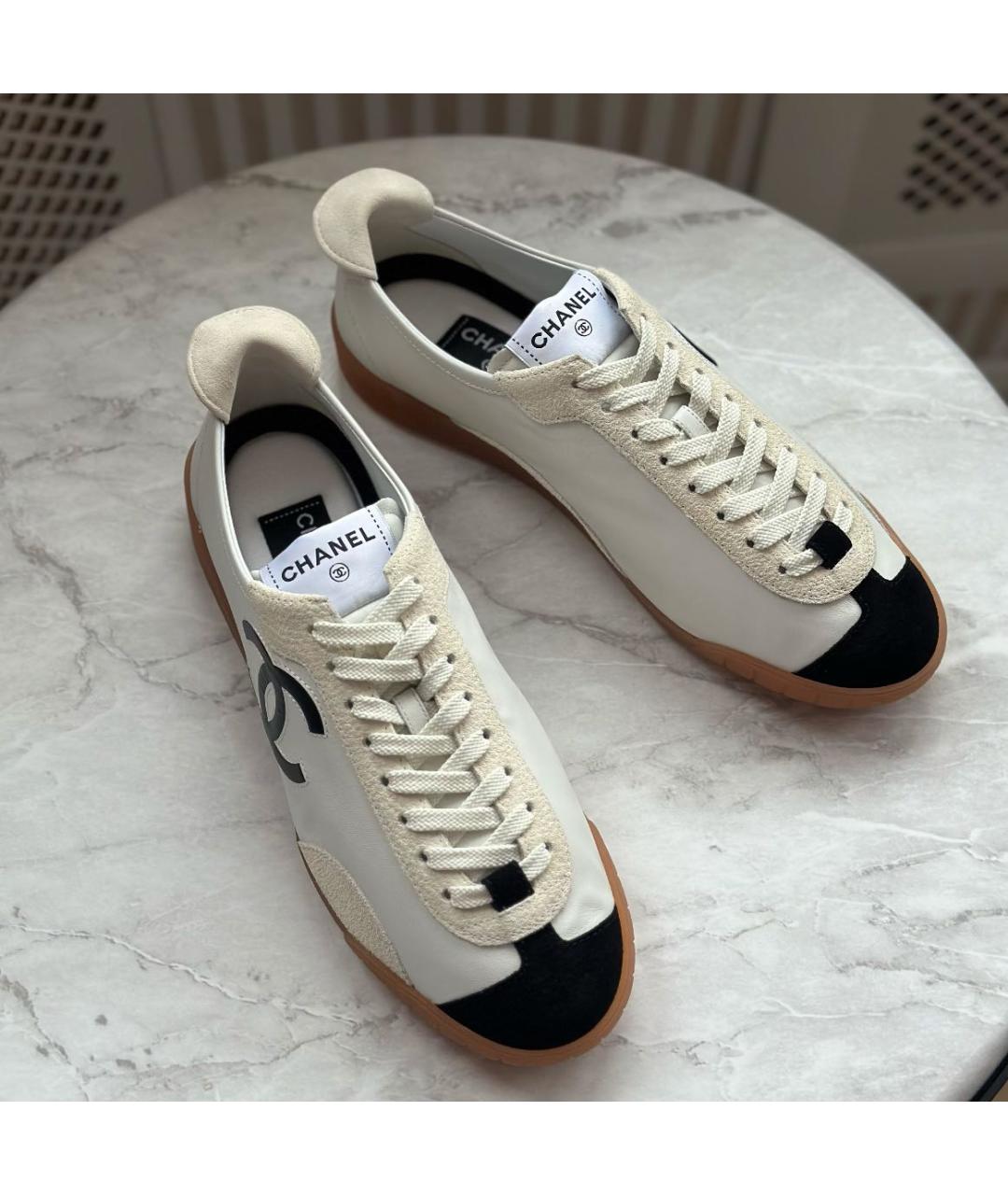 CHANEL Белые кожаные кеды, фото 4