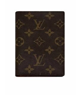 LOUIS VUITTON Обложка/футляр