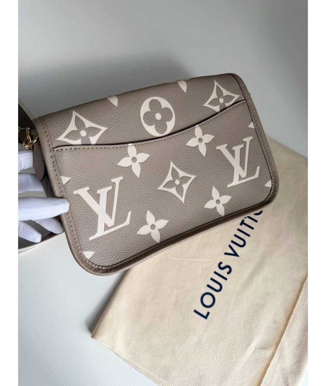 LOUIS VUITTON Бежевая кожаная сумка через плечо, фото 3