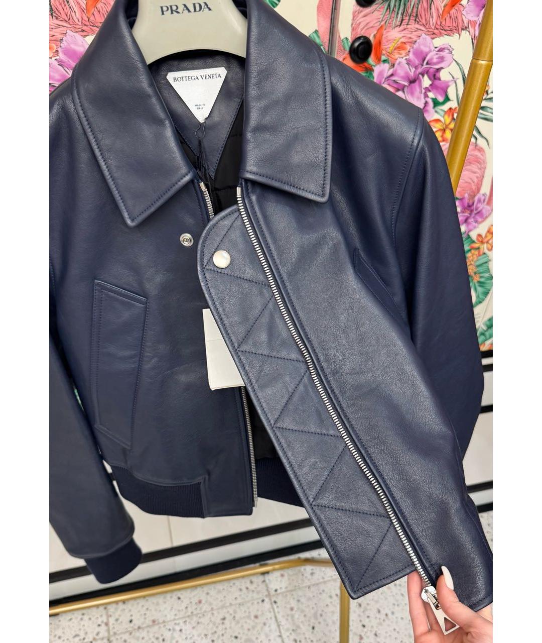 BOTTEGA VENETA Темно-синяя кожаная куртка, фото 4
