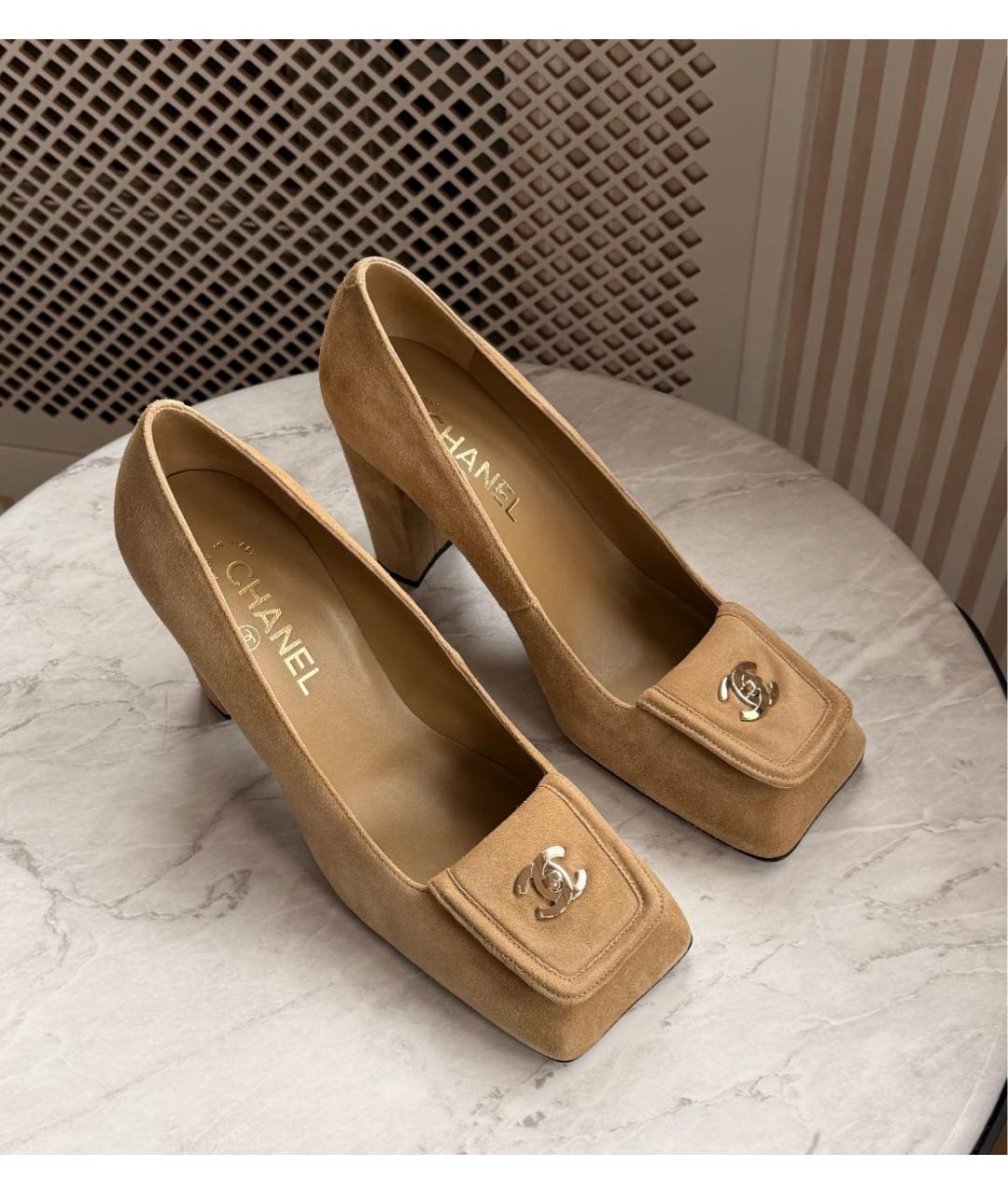 CHANEL Бежевые замшевые туфли, фото 2
