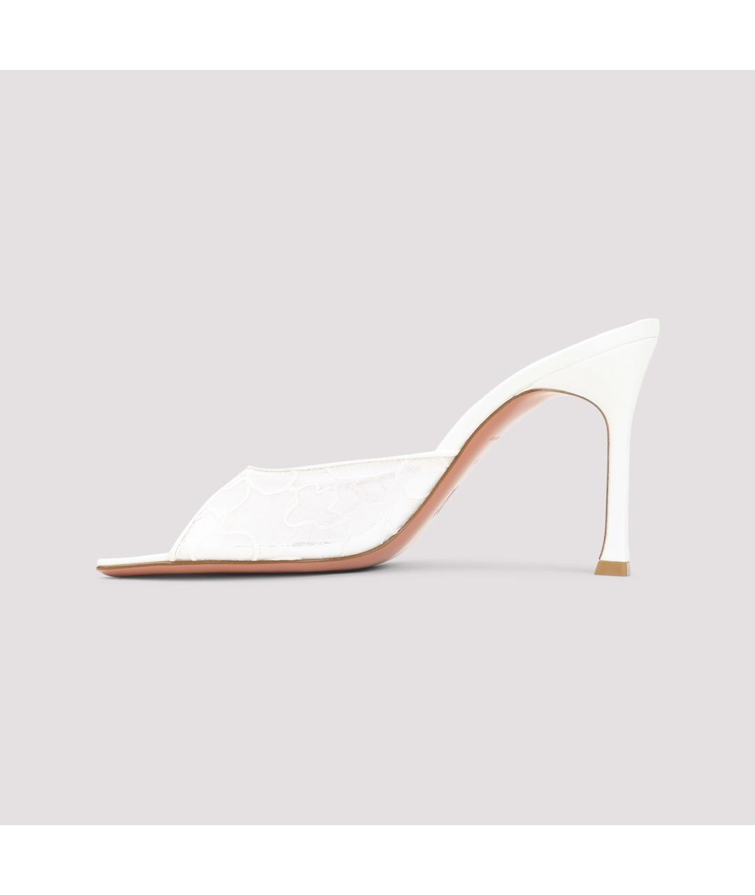 Amina Muaddi Белые кожаные мюли, фото 2