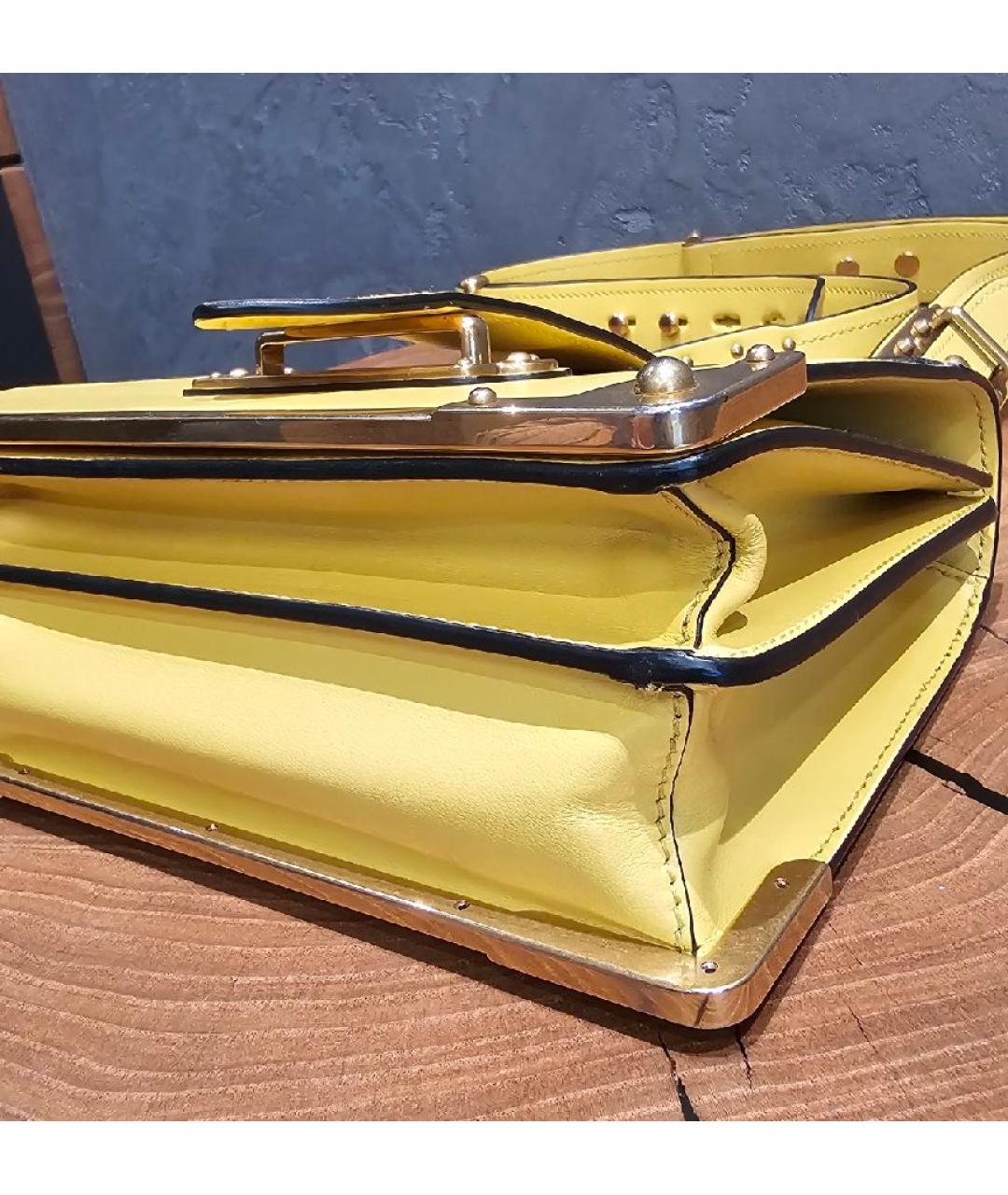 PRADA Желтая кожаная сумка через плечо, фото 4