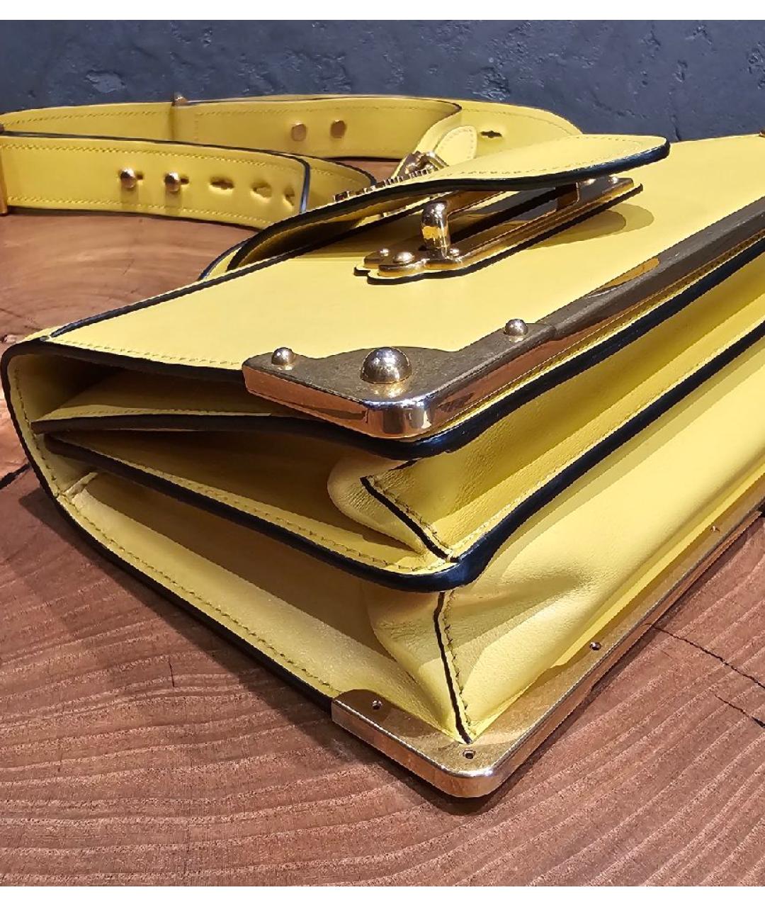PRADA Желтая кожаная сумка через плечо, фото 5