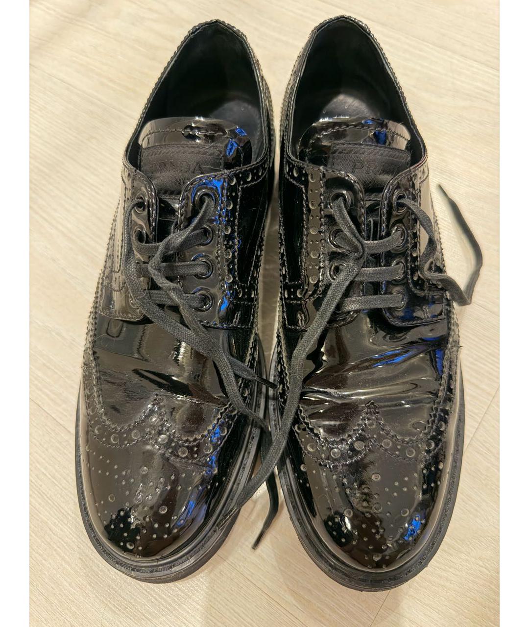 PRADA Черные брогги и оксфорды из лакированной кожи, фото 2