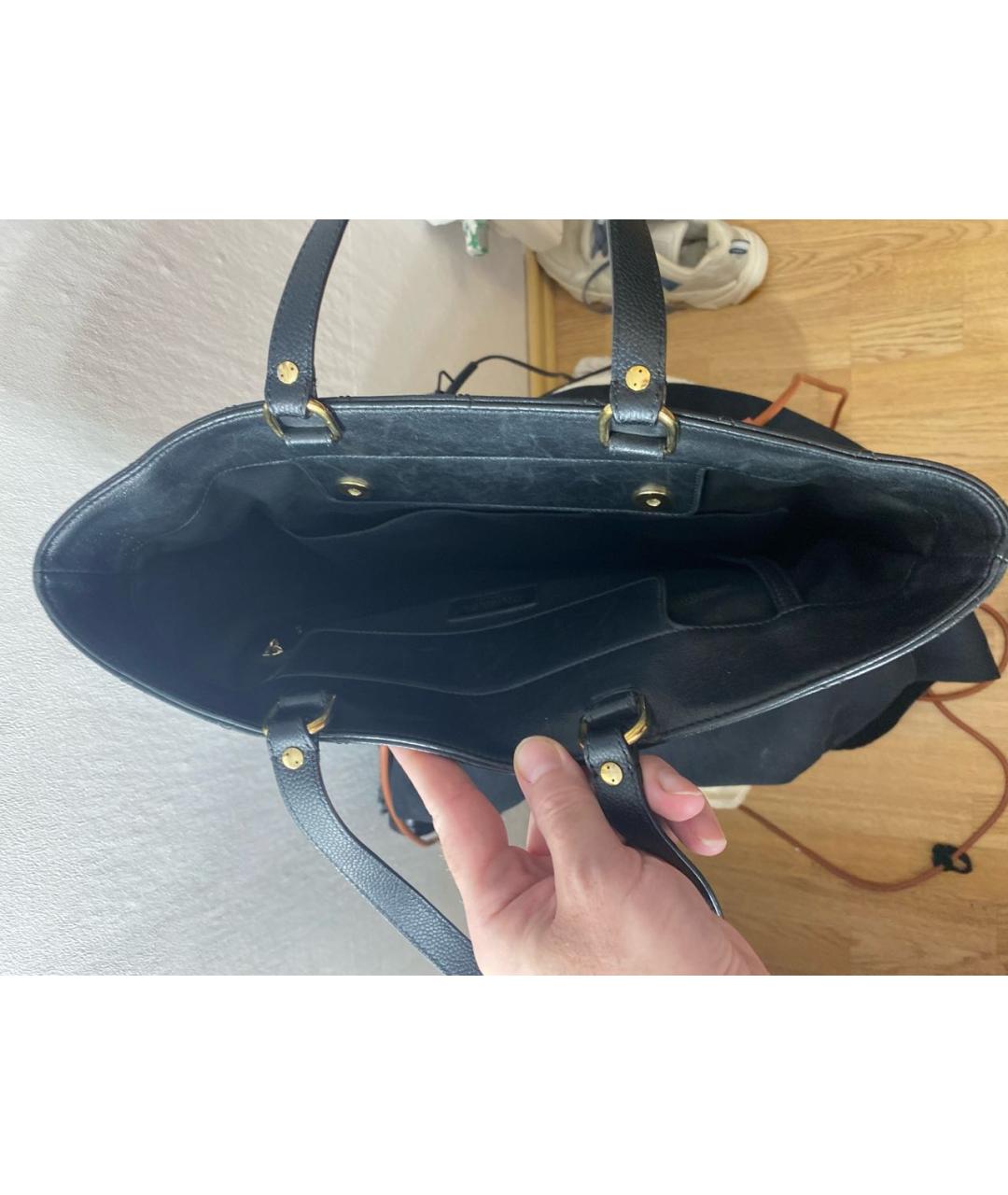 CHANEL Черная кожаная сумка тоут, фото 4