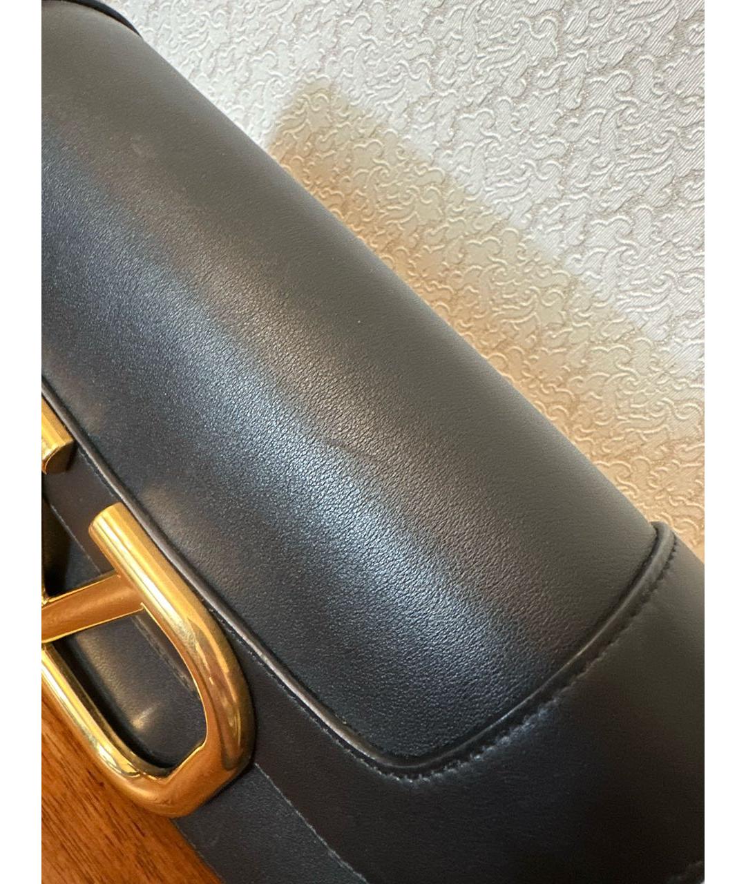 VALENTINO Черная кожаная сумка через плечо, фото 3