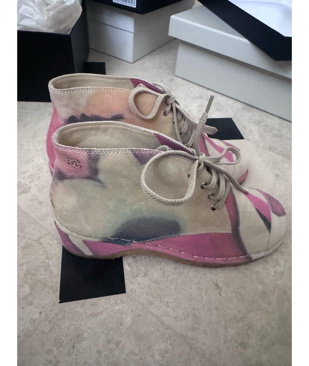 CHANEL Мульти замшевые ботинки, фото 4