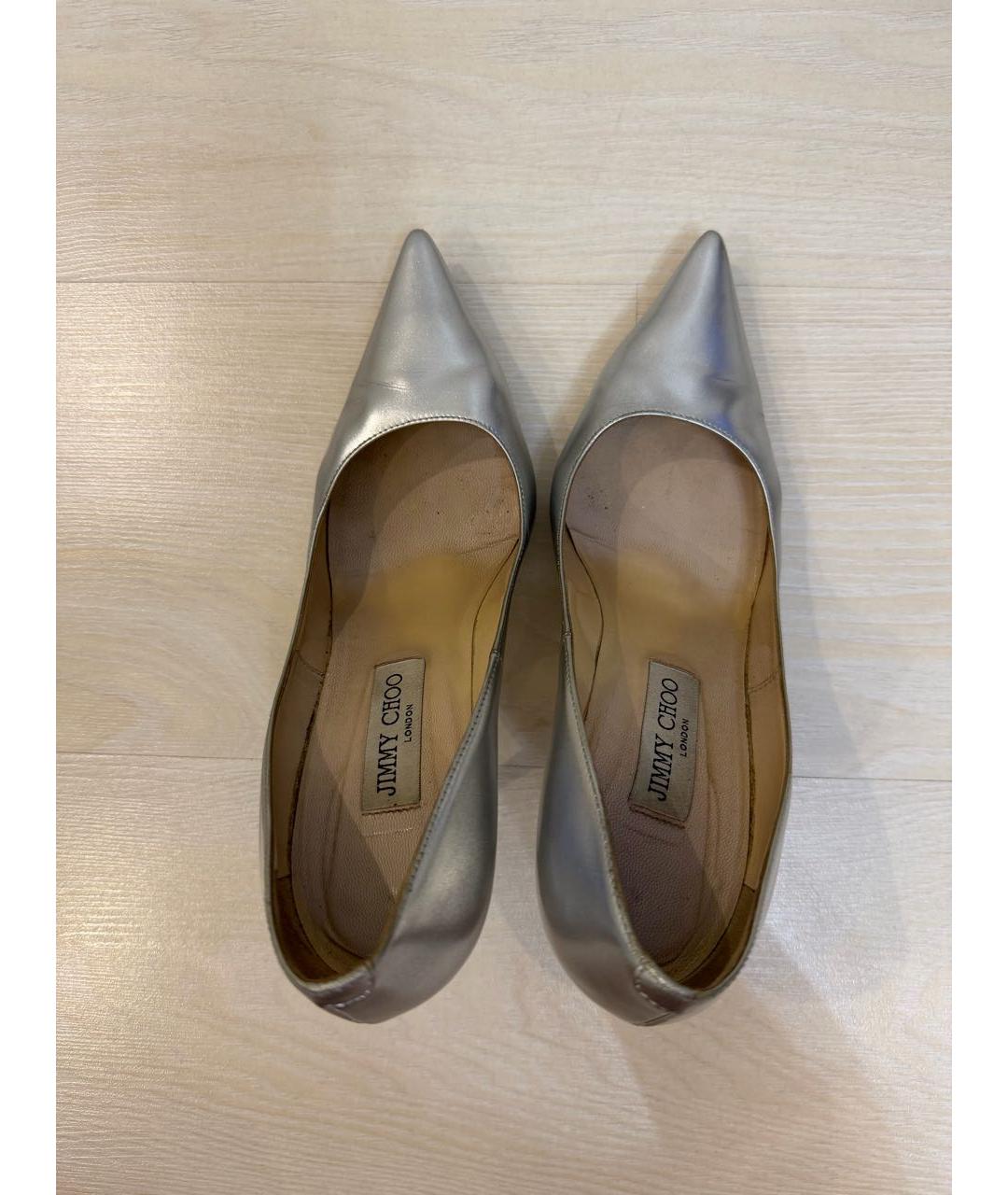 JIMMY CHOO Серебряные туфли из лакированной кожи, фото 3