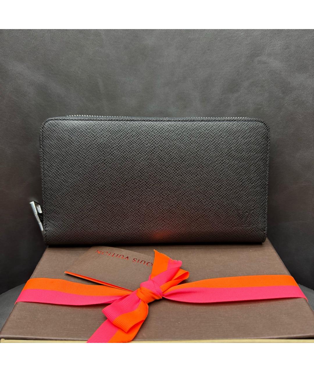 LOUIS VUITTON Черный кожаный кошелек, фото 6