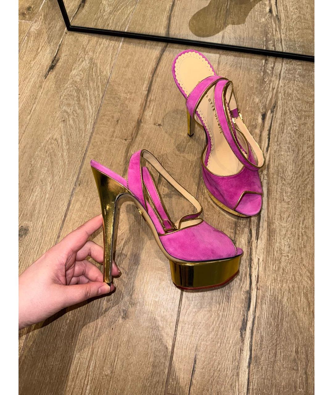 CHARLOTTE OLYMPIA Розовые замшевые босоножки, фото 2