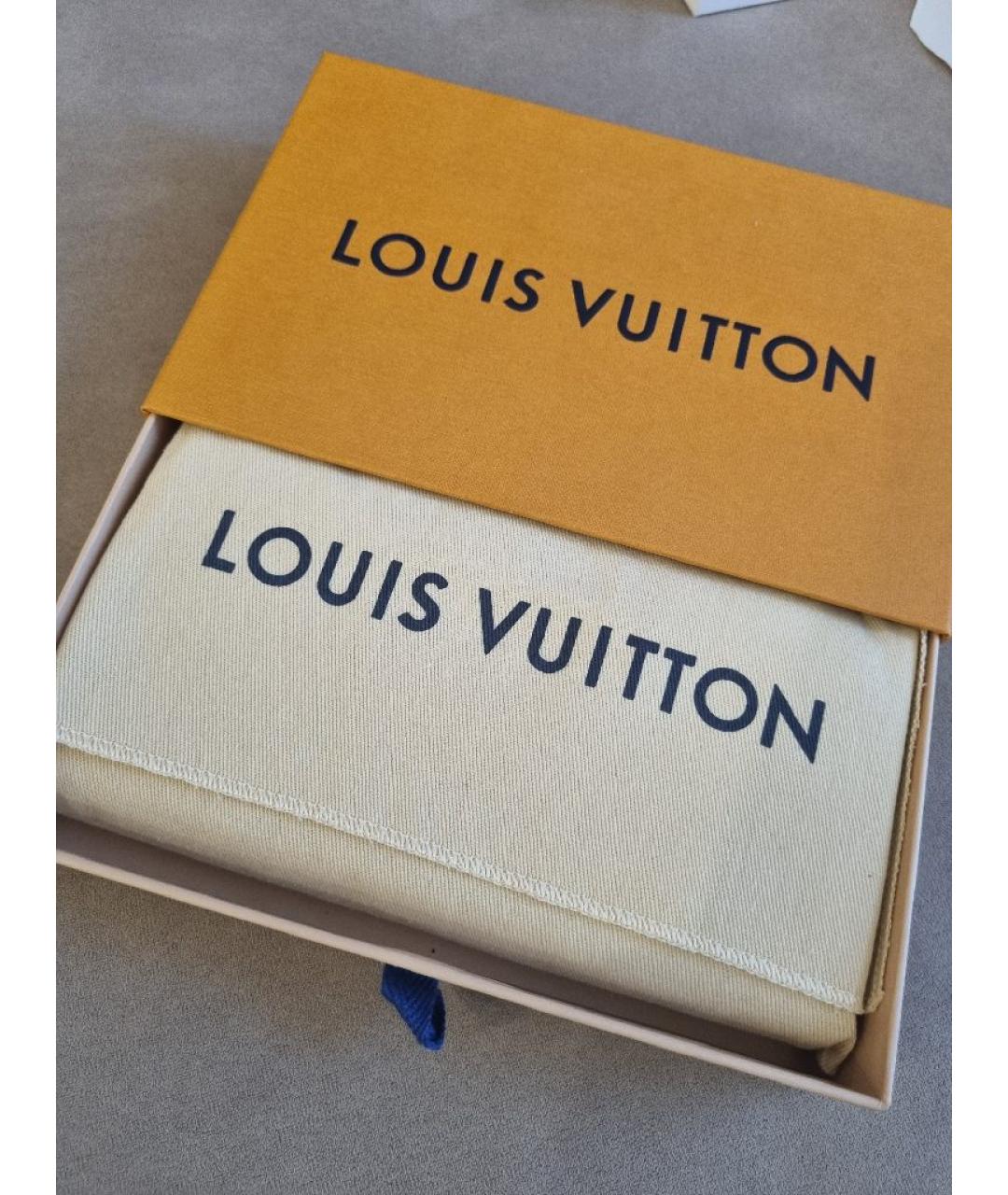 LOUIS VUITTON Коричневый кошелек, фото 8