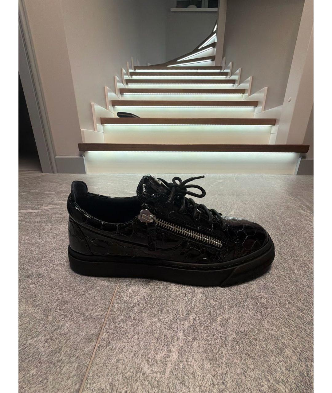 GIUSEPPE ZANOTTI DESIGN Черные низкие кроссовки / кеды из лакированной кожи, фото 5