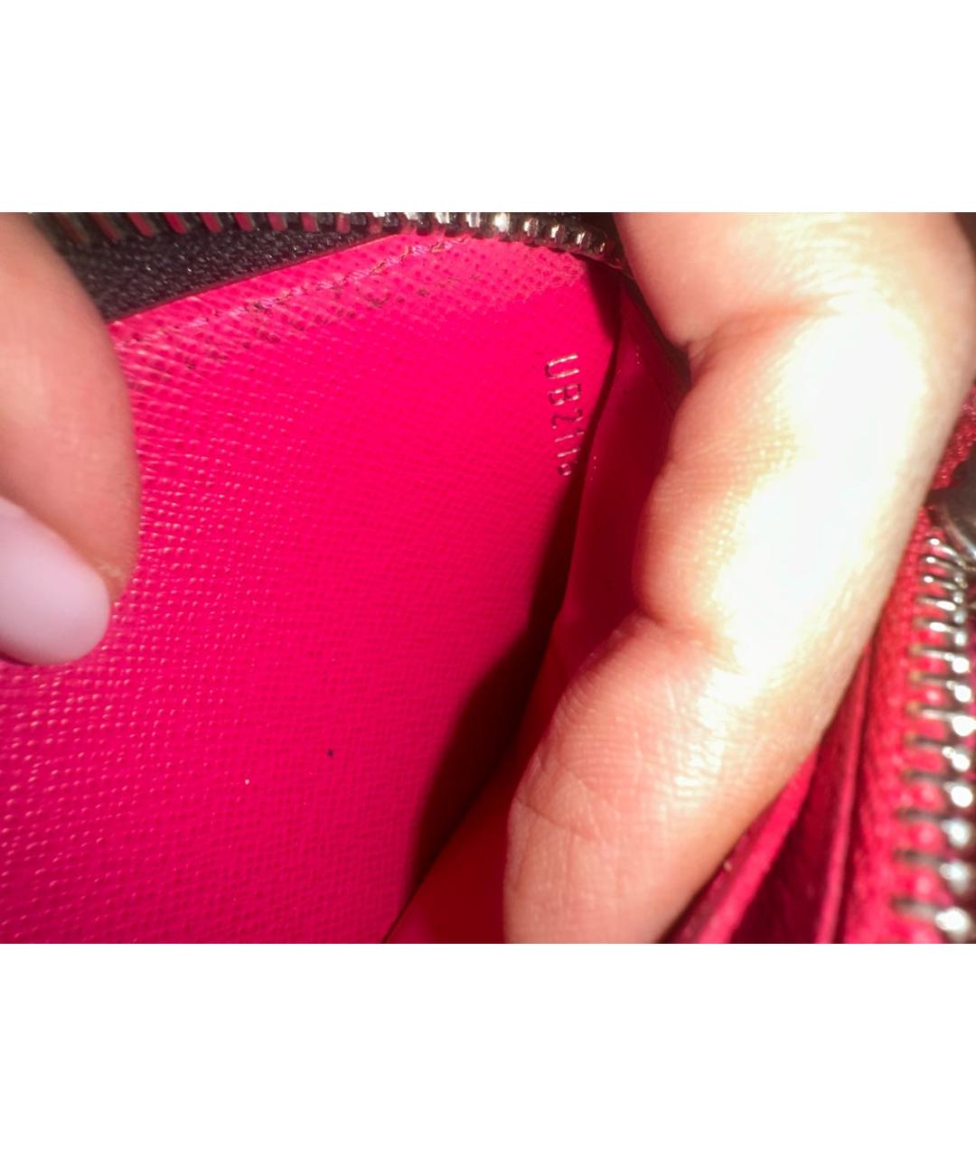 LOUIS VUITTON Черный кожаный кошелек, фото 5