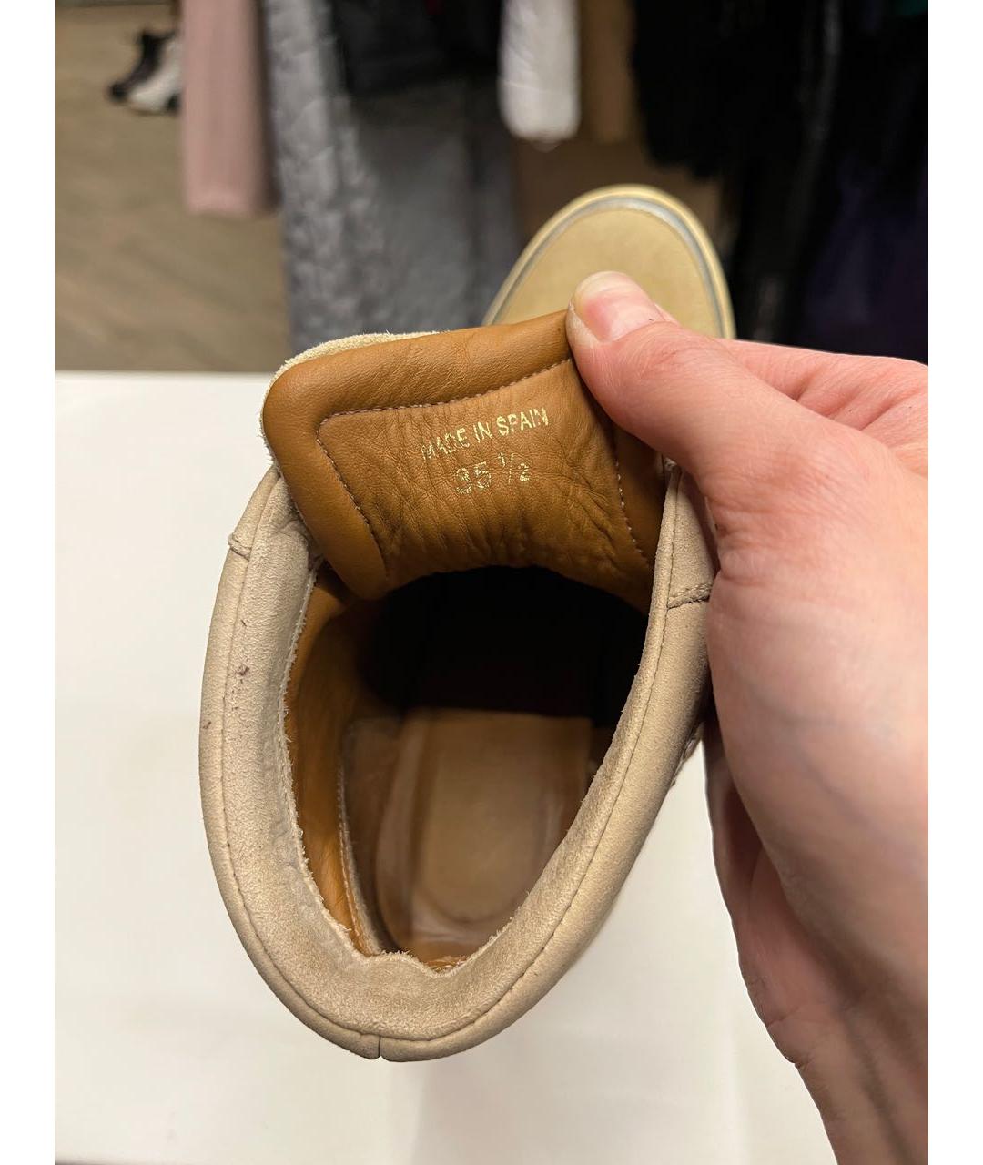 JIMMY CHOO Бежевые замшевые ботильоны, фото 8