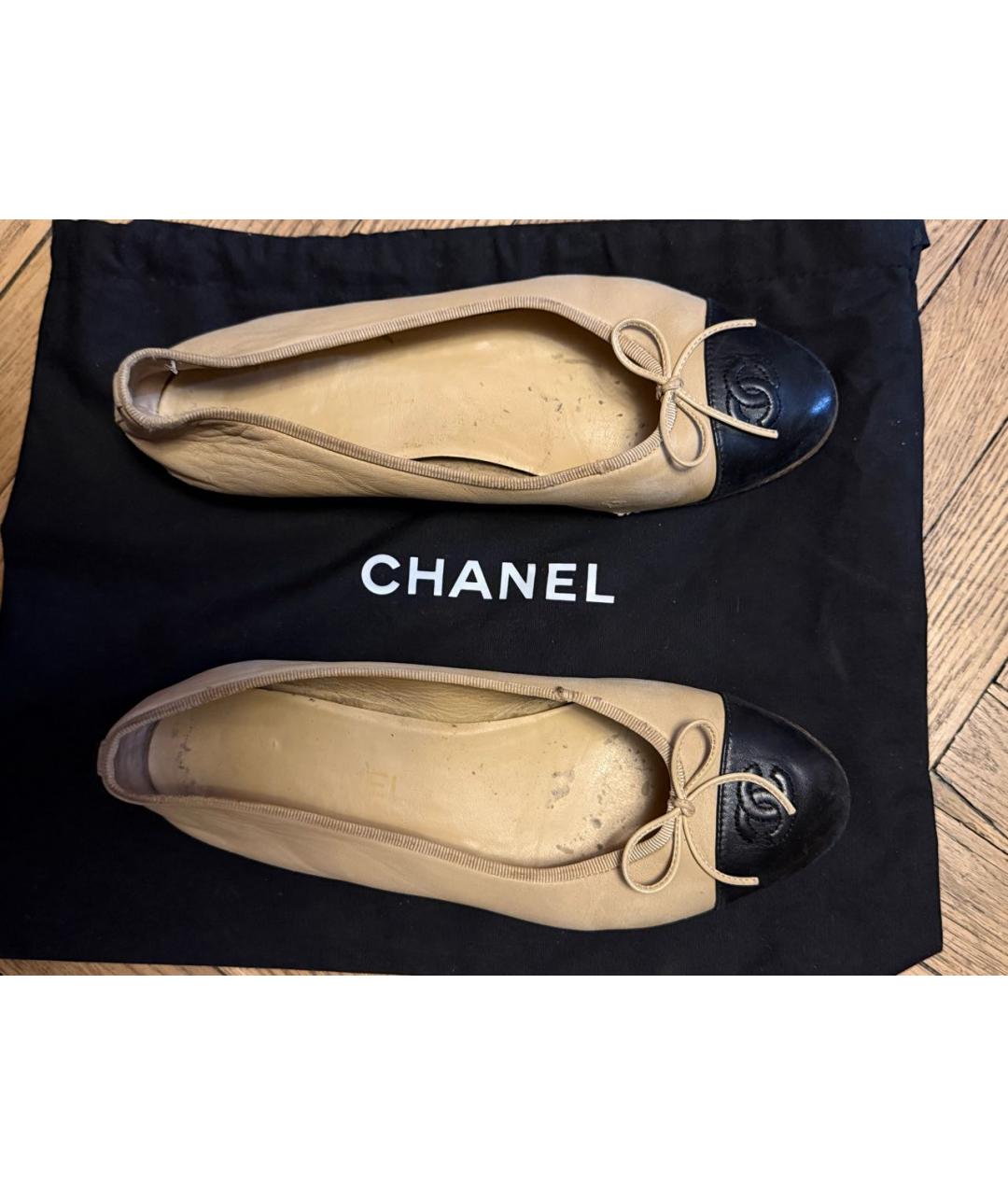 CHANEL Бежевые кожаные балетки, фото 7
