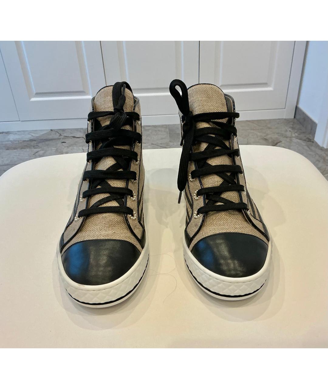 CHANEL Бежевые текстильные кеды, фото 2