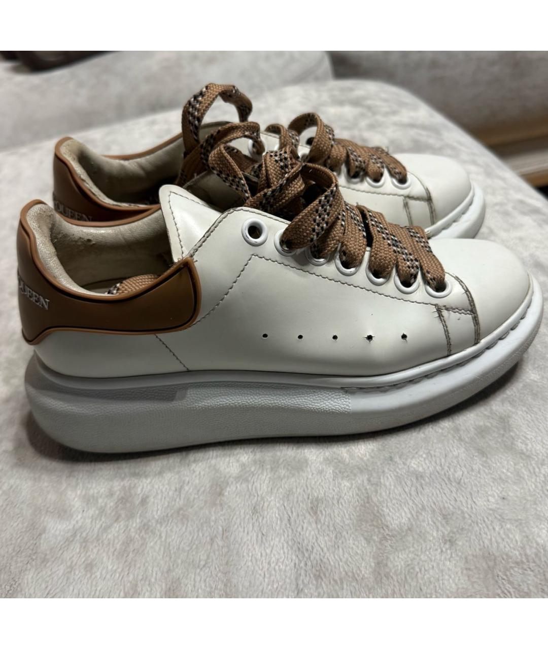 ALEXANDER MCQUEEN Белые кожаные кеды, фото 2