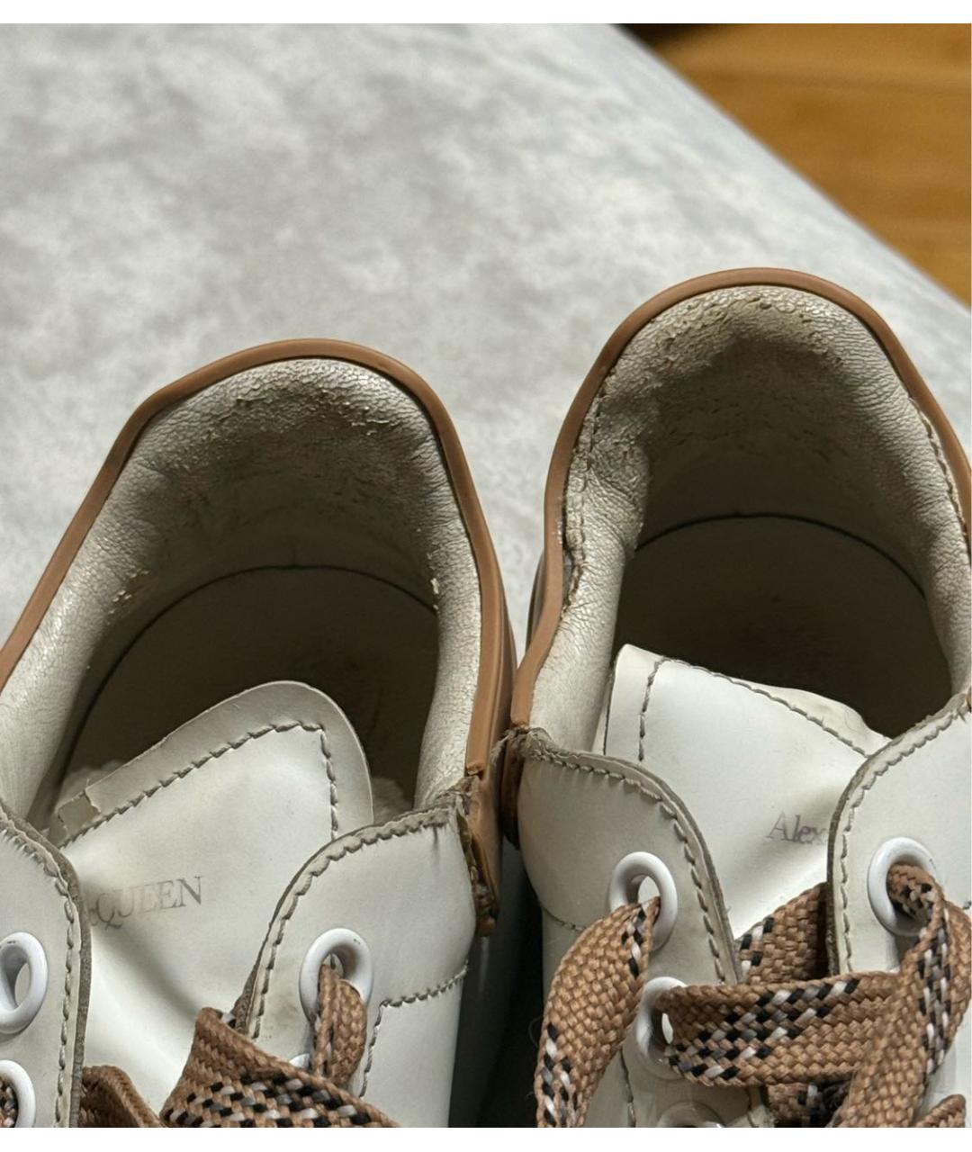 ALEXANDER MCQUEEN Белые кожаные кеды, фото 5