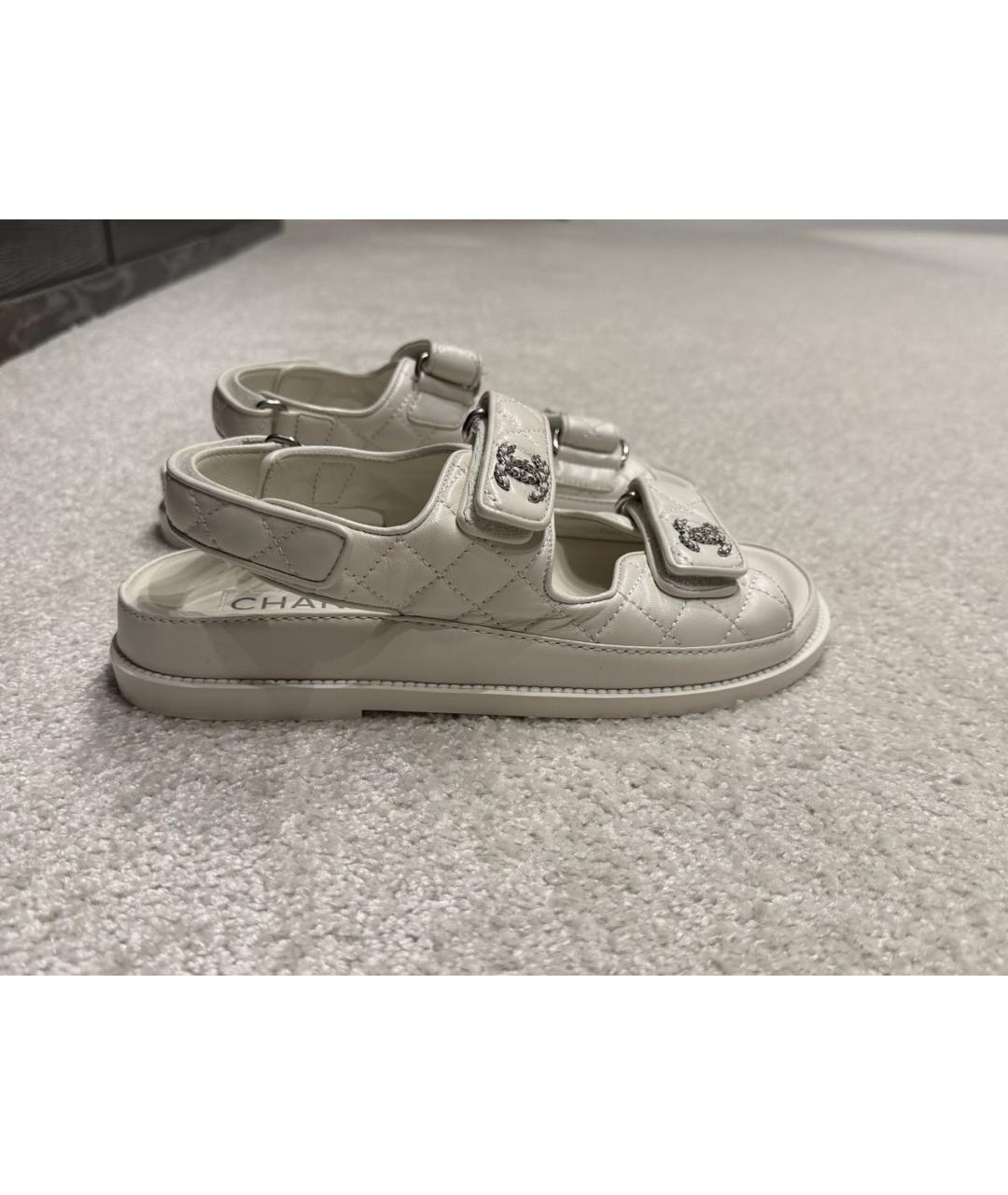 CHANEL Белые кожаные сандалии, фото 8