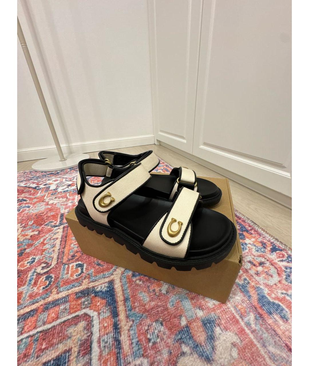 COACH Бежевые текстильные сандалии, фото 5