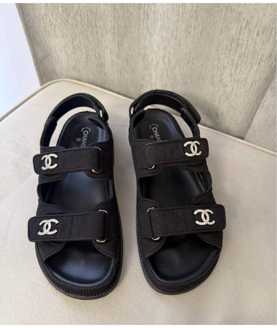 CHANEL Черные сандалии, фото 2