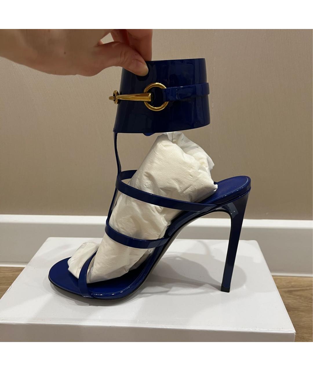 GUCCI Синие босоножки из лакированной кожи, фото 6