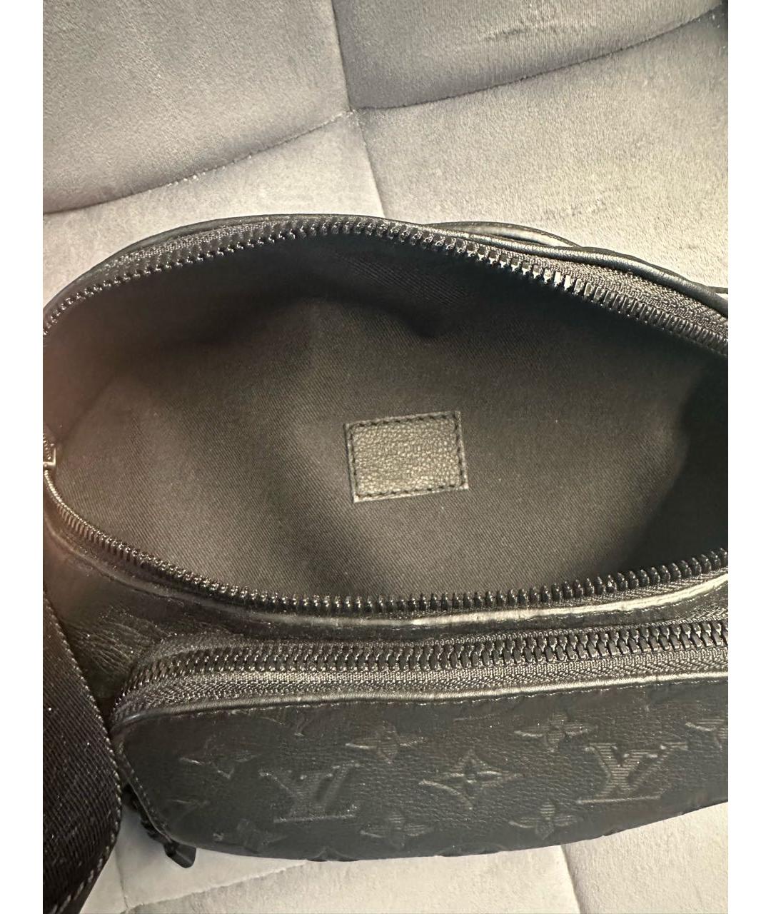 LOUIS VUITTON Черная кожаная поясная сумка, фото 3