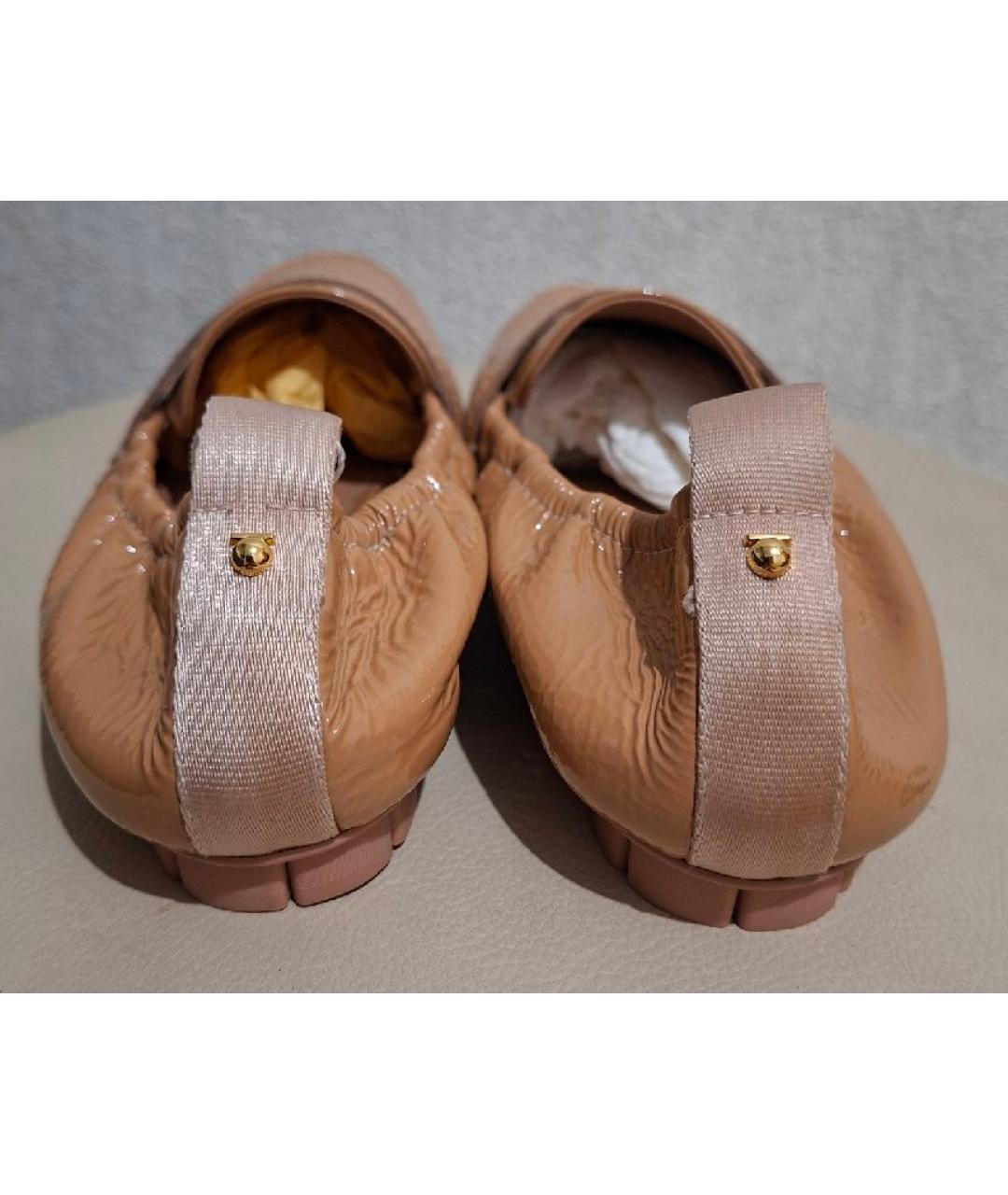 FERRAGAMO Коралловые лоферы из лакированной кожи, фото 4