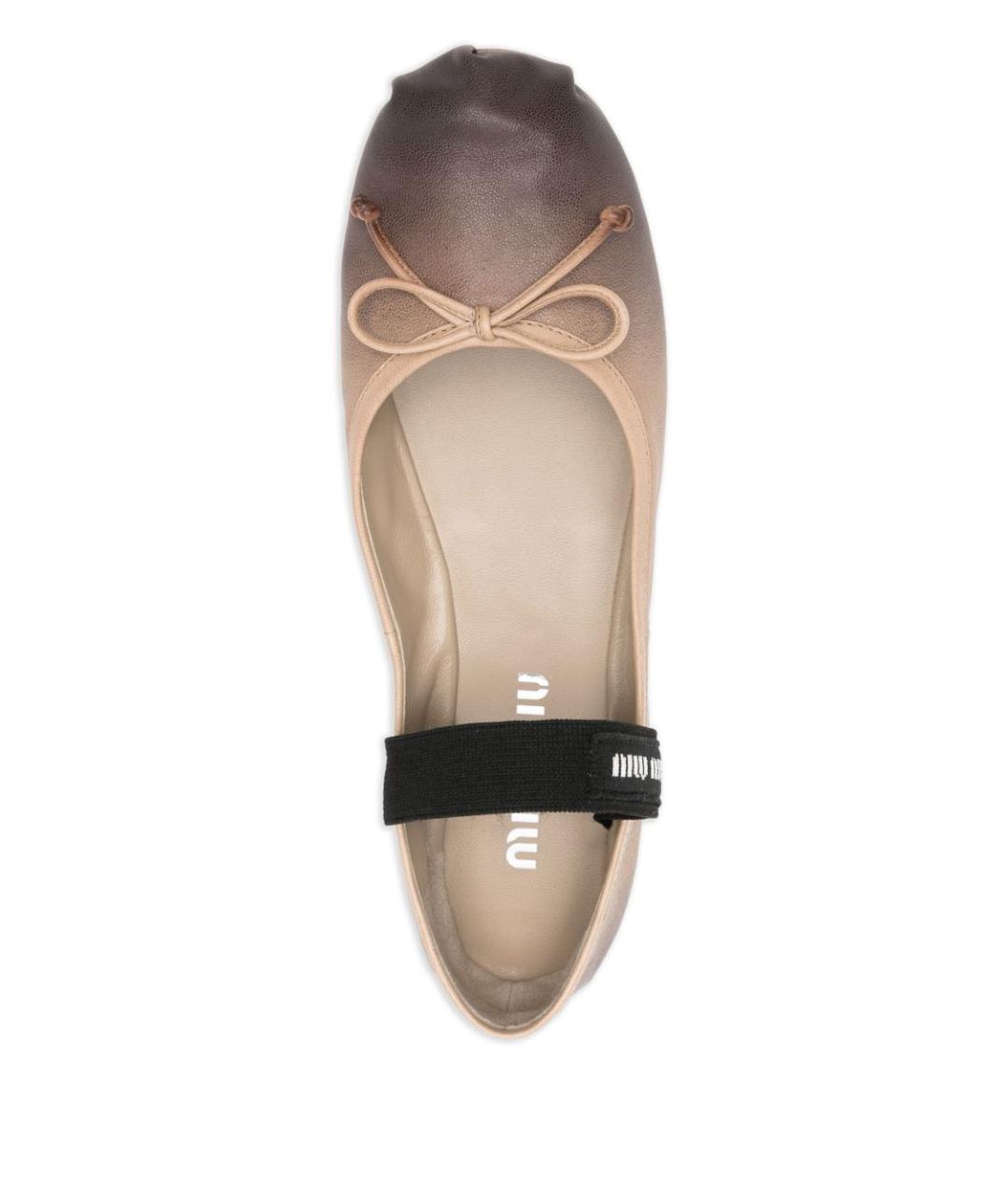 MIU MIU Бежевые кожаные балетки, фото 4