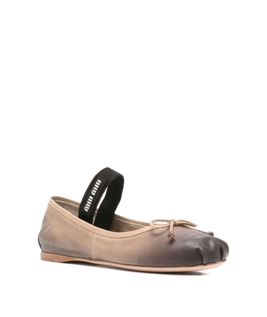 MIU MIU Бежевые кожаные балетки, фото 3