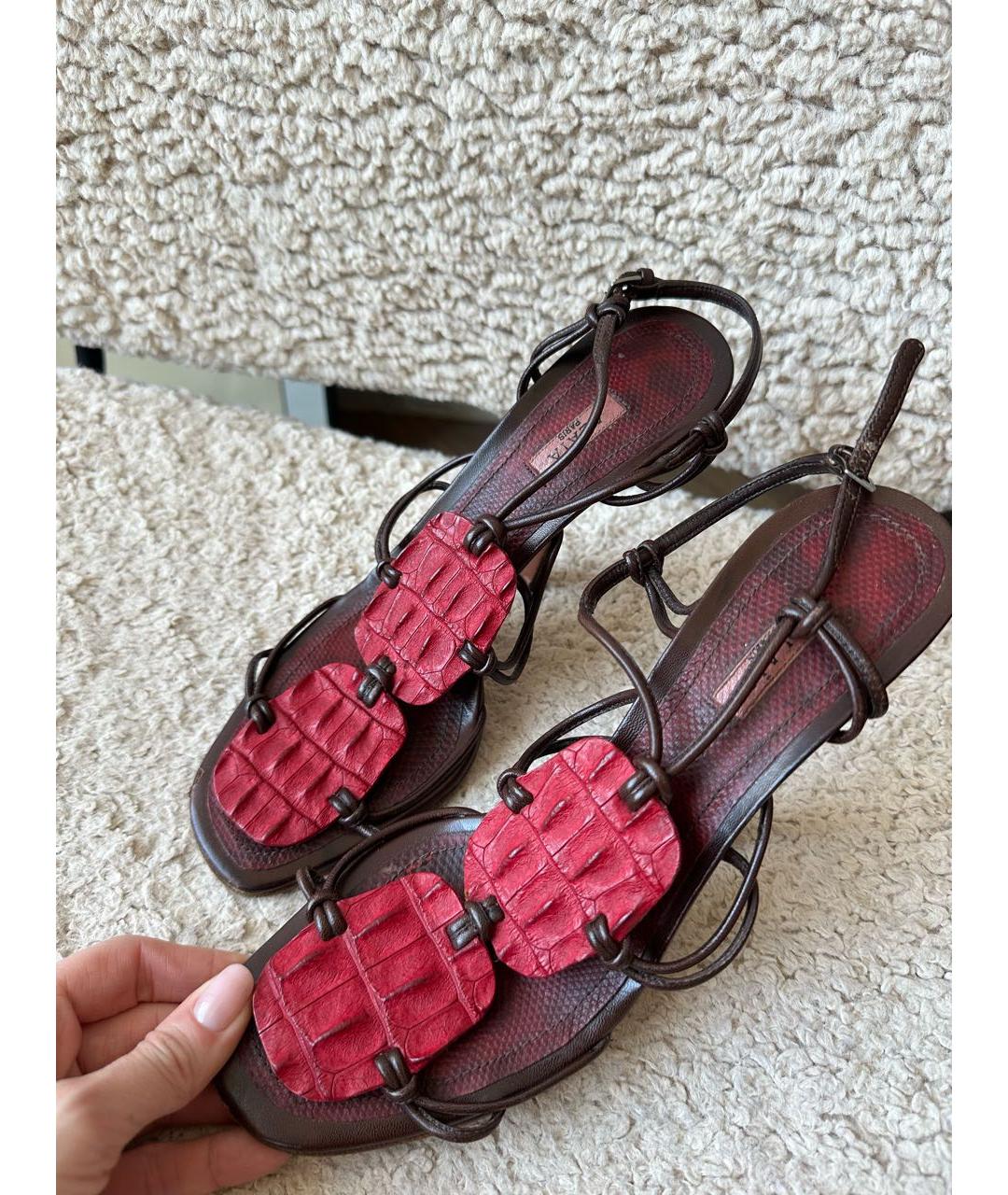 ALAIA Мульти кожаные босоножки, фото 2