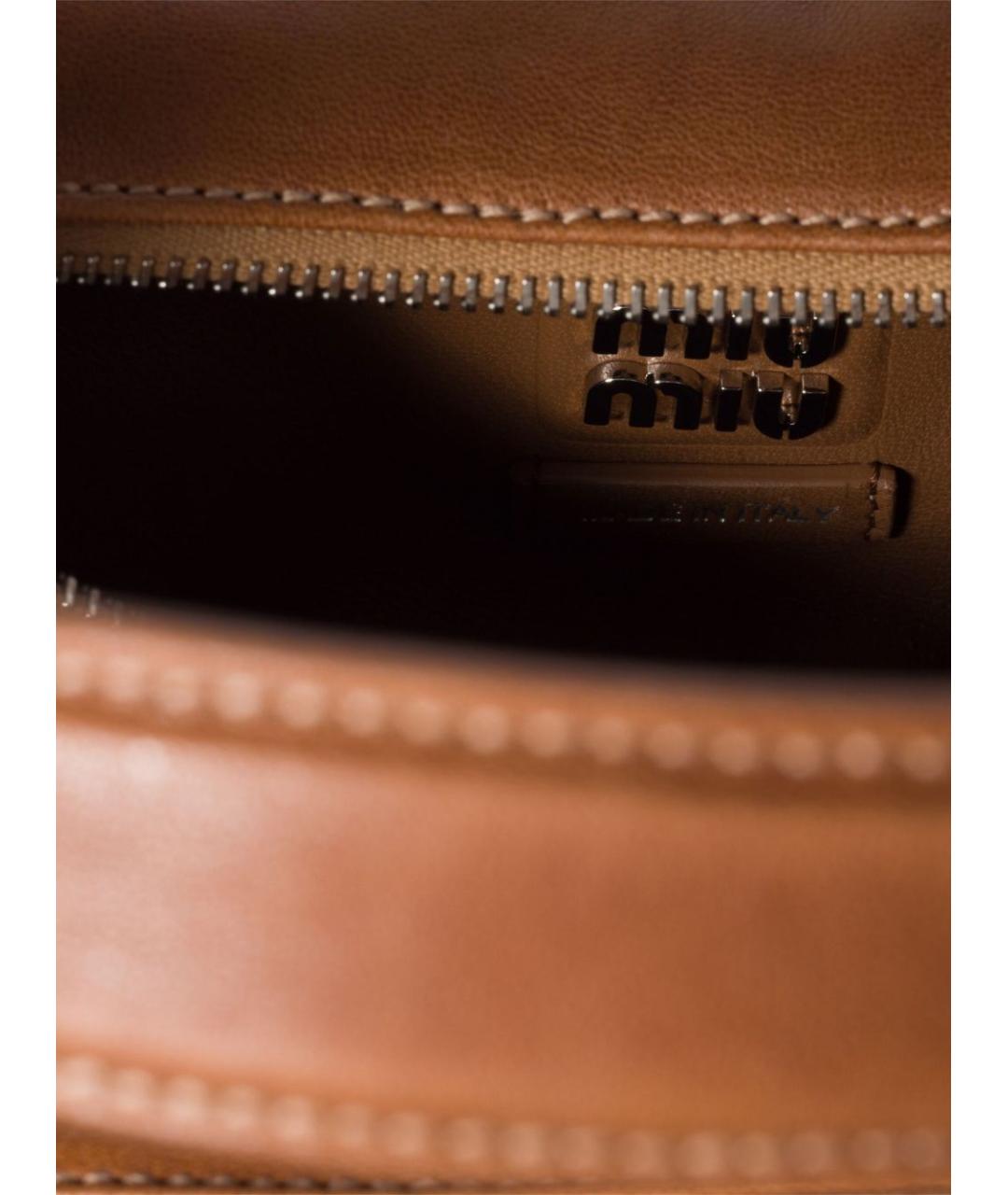 MIU MIU Коричневая кожаная сумка через плечо, фото 4