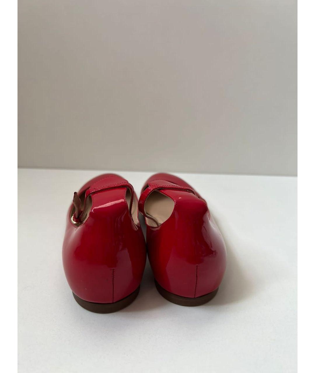 VALENTINO Красные босоножки из лакированной кожи, фото 4