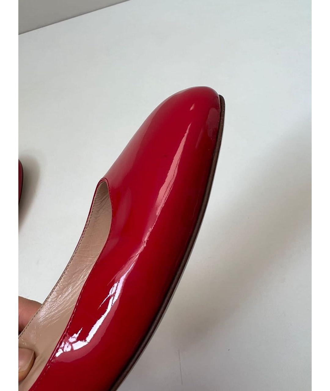 VALENTINO Красные босоножки из лакированной кожи, фото 8