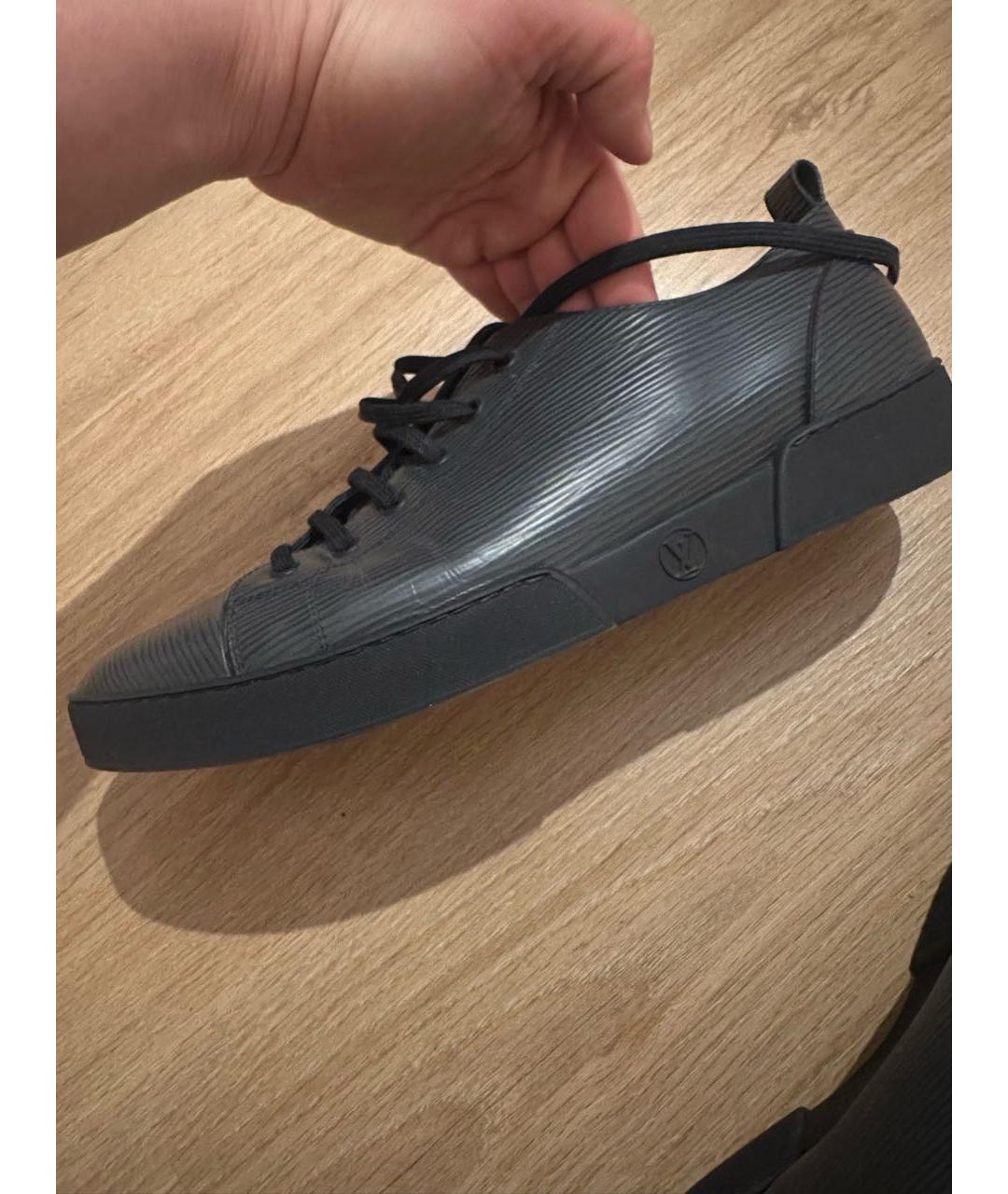 LOUIS VUITTON Антрацитовые кожаные низкие кроссовки / кеды, фото 6