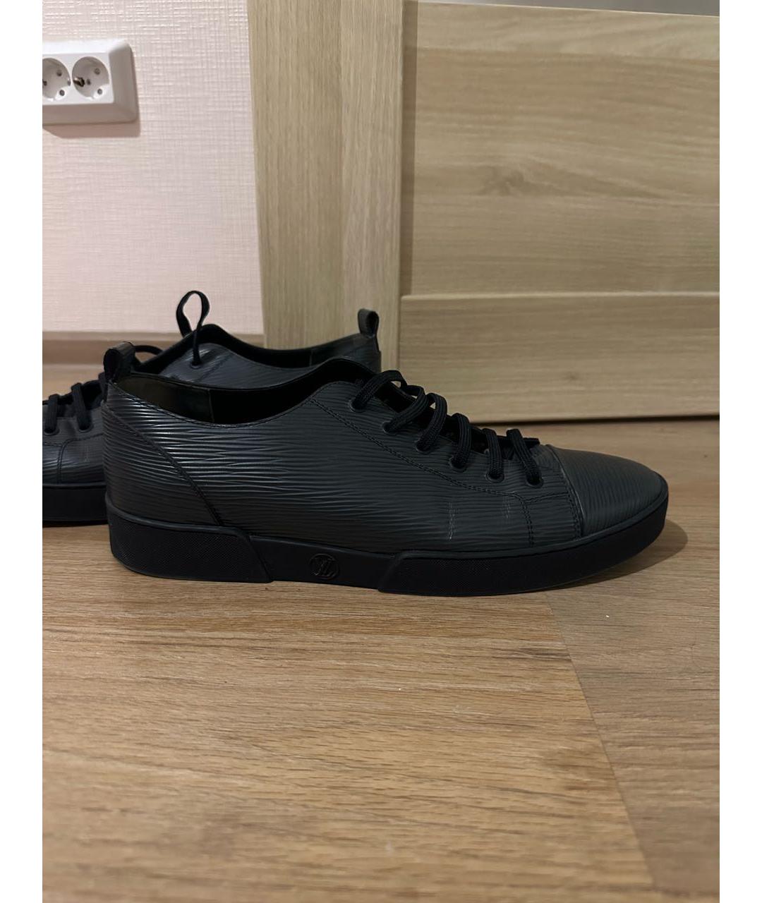 LOUIS VUITTON Антрацитовые кожаные низкие кроссовки / кеды, фото 9