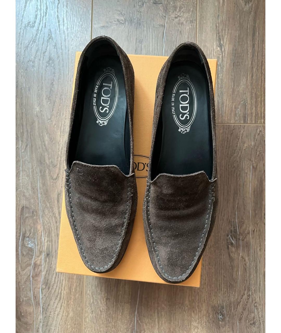 TOD'S Коричневые замшевые лоферы, фото 3