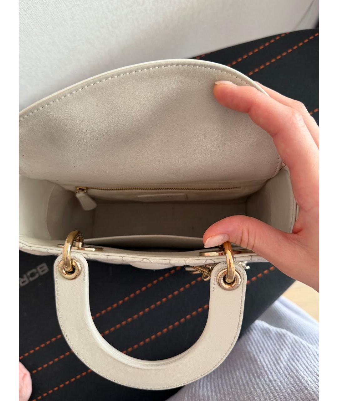 CHRISTIAN DIOR Белая кожаная сумка с короткими ручками, фото 5