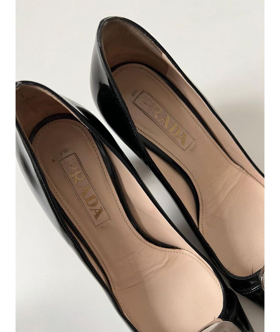 PRADA Черные туфли из лакированной кожи, фото 3