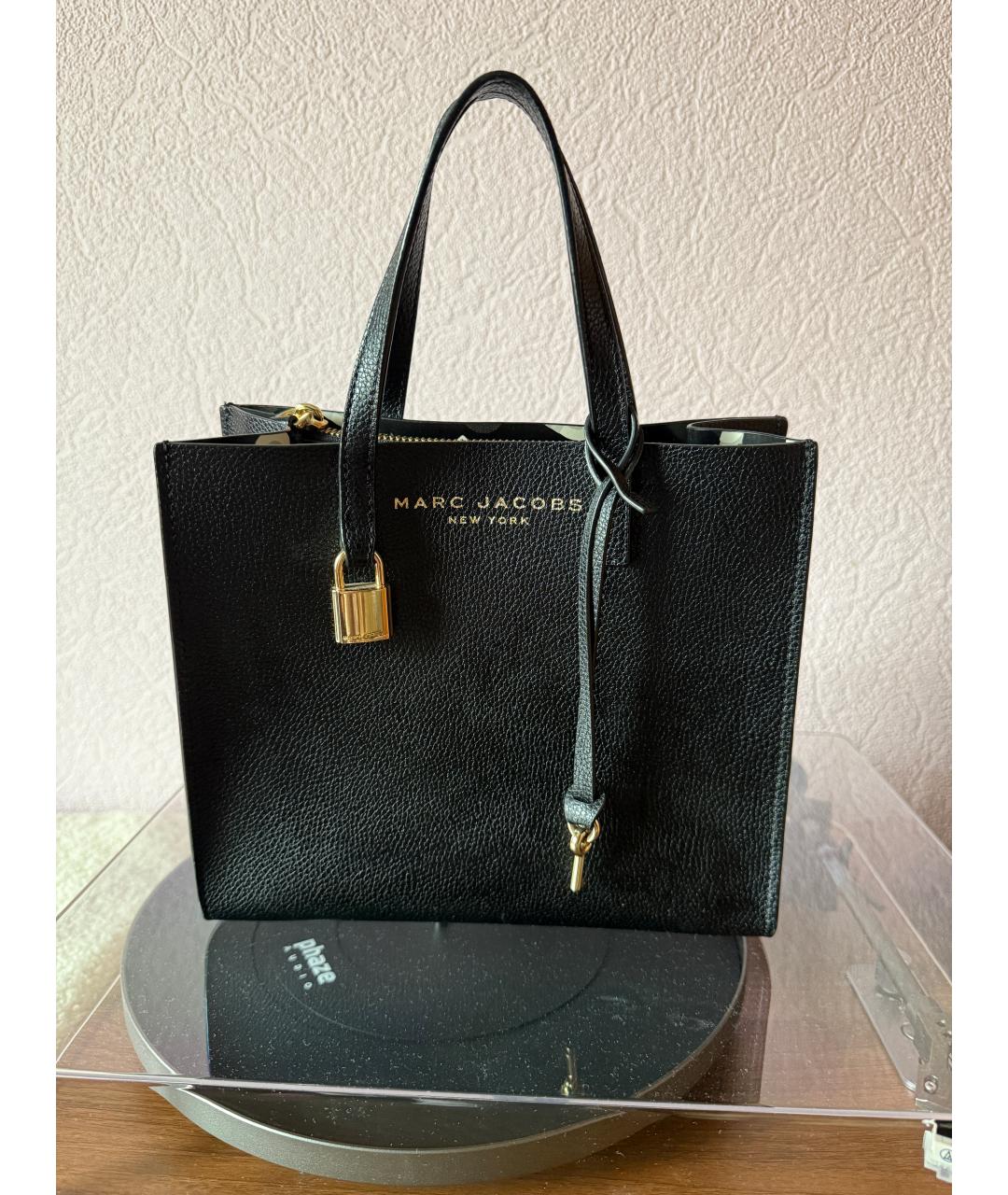 MARC JACOBS Черная кожаная сумка тоут, фото 2