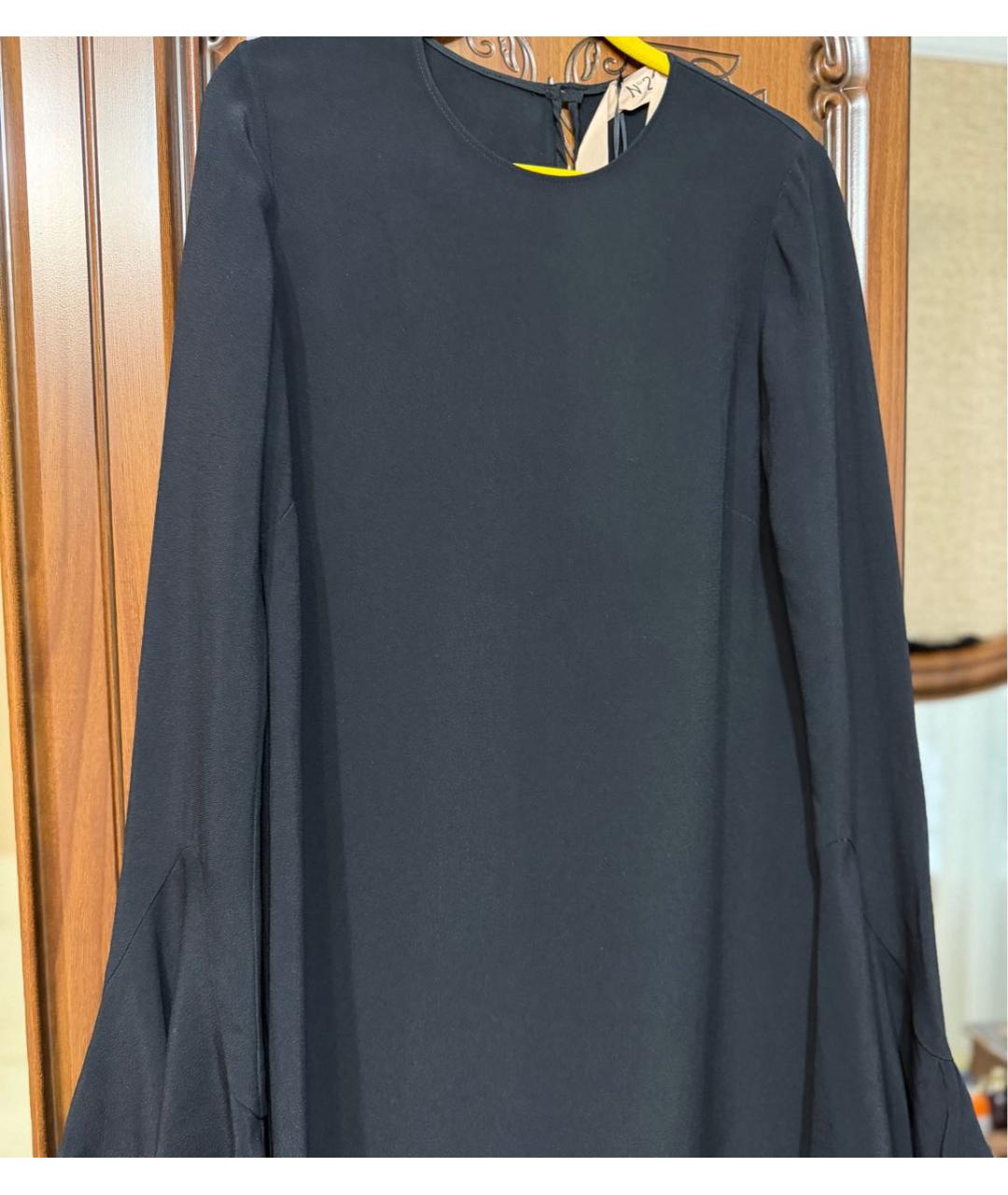 NO. 21 Черное вискозное повседневное платье, фото 5