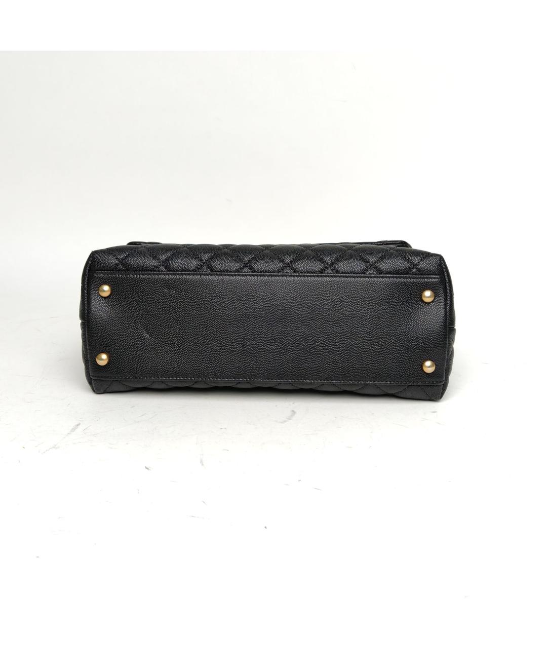 CHANEL Черная сумка с короткими ручками из экзотической кожи, фото 6