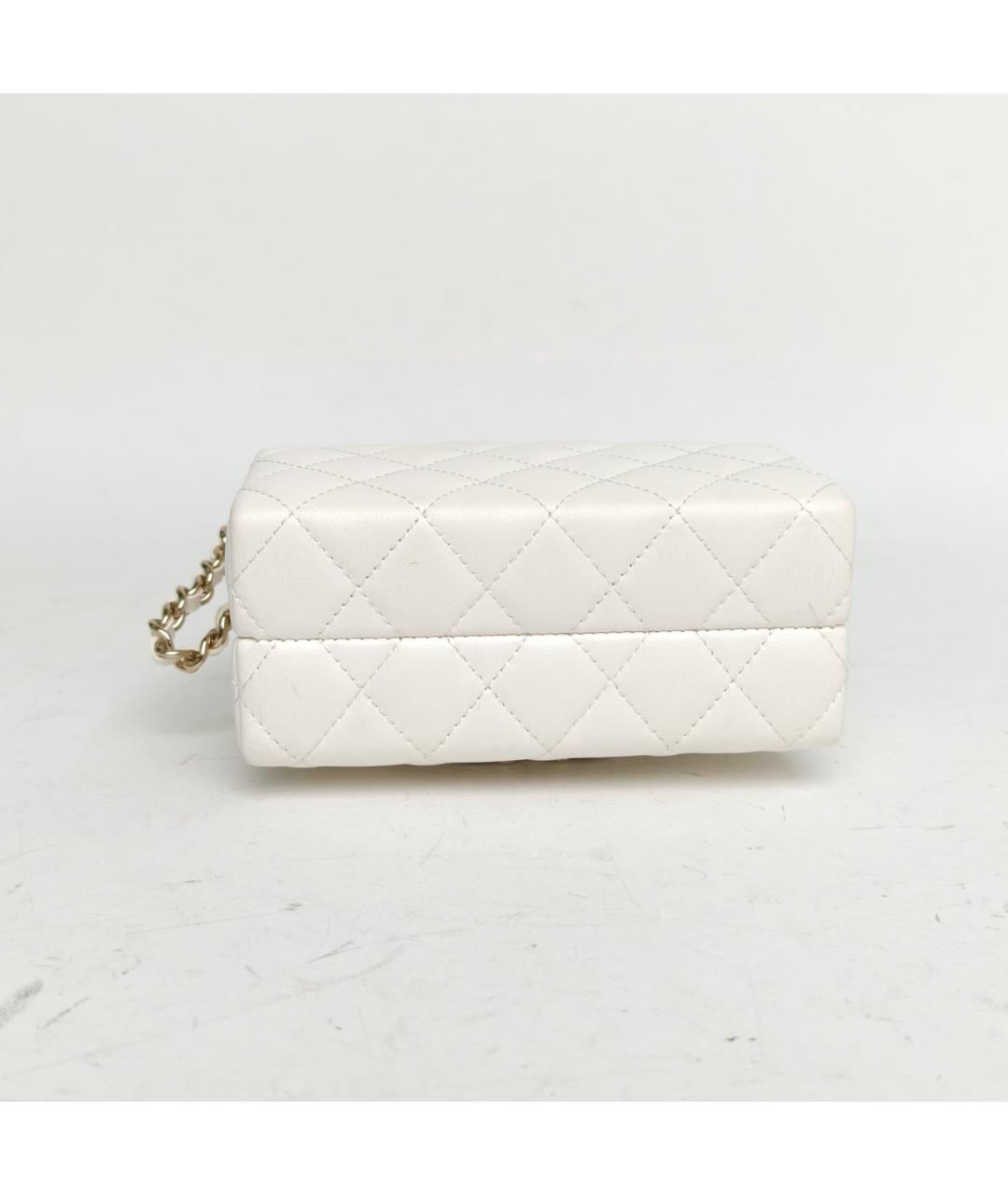 CHANEL Белая кожаная сумка через плечо, фото 4